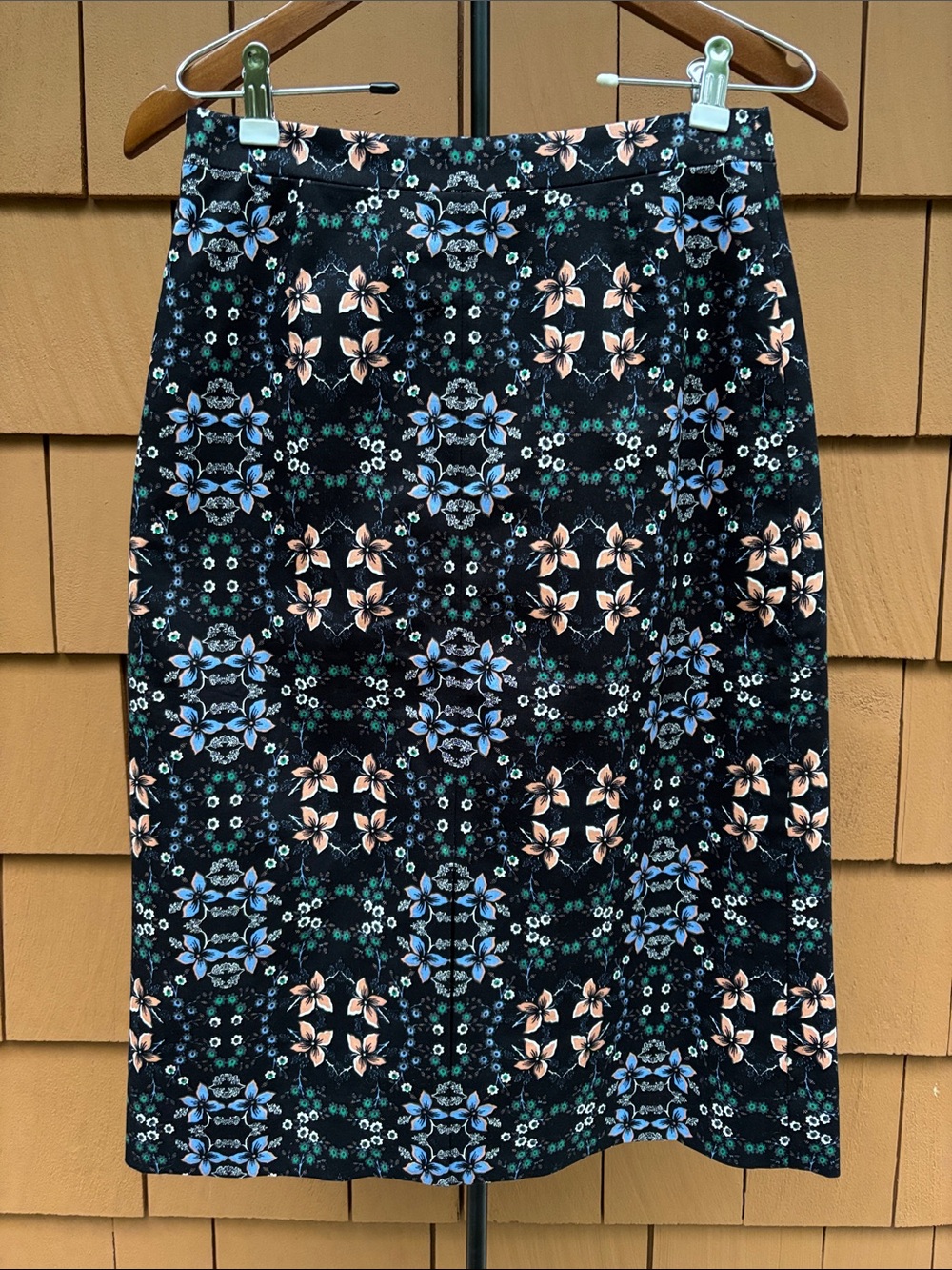 J CREW | Black Kaleidoscope Dark Floral Whimsigoth A-Line Midi Skirt | Size 2